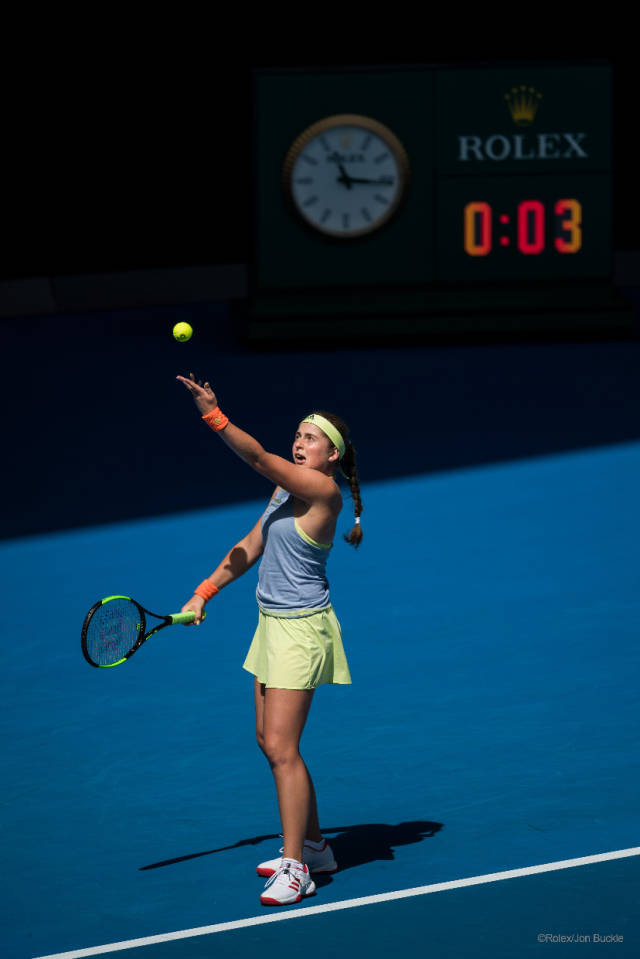 季中赛地板一场注定没救的审美灾难