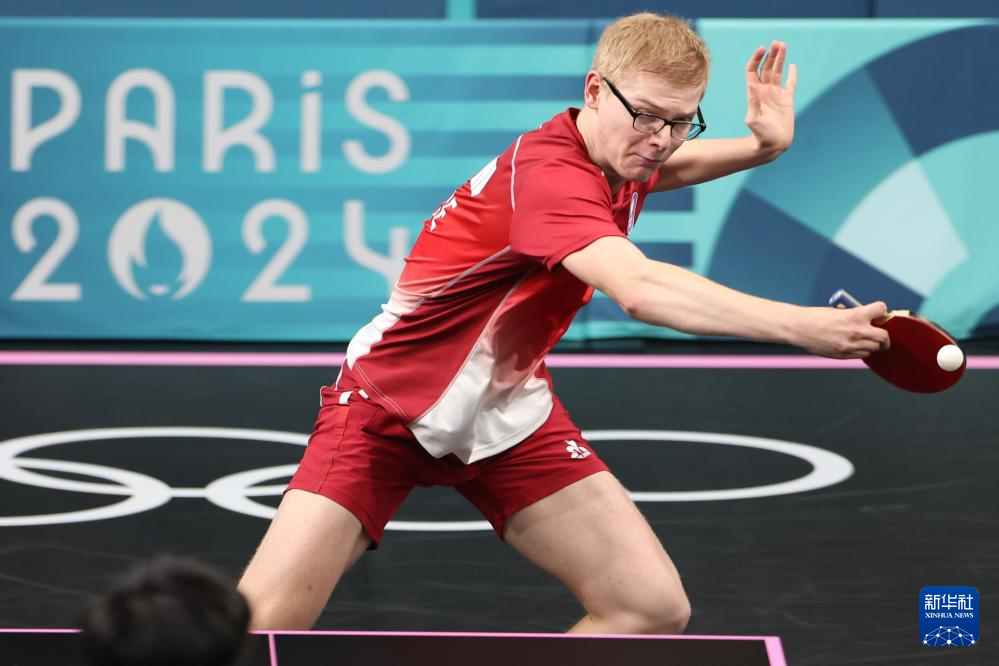 会各界的支 会各界的支