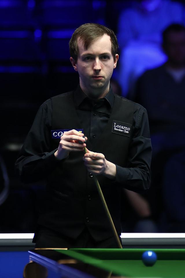 自己的中场 自己的中场