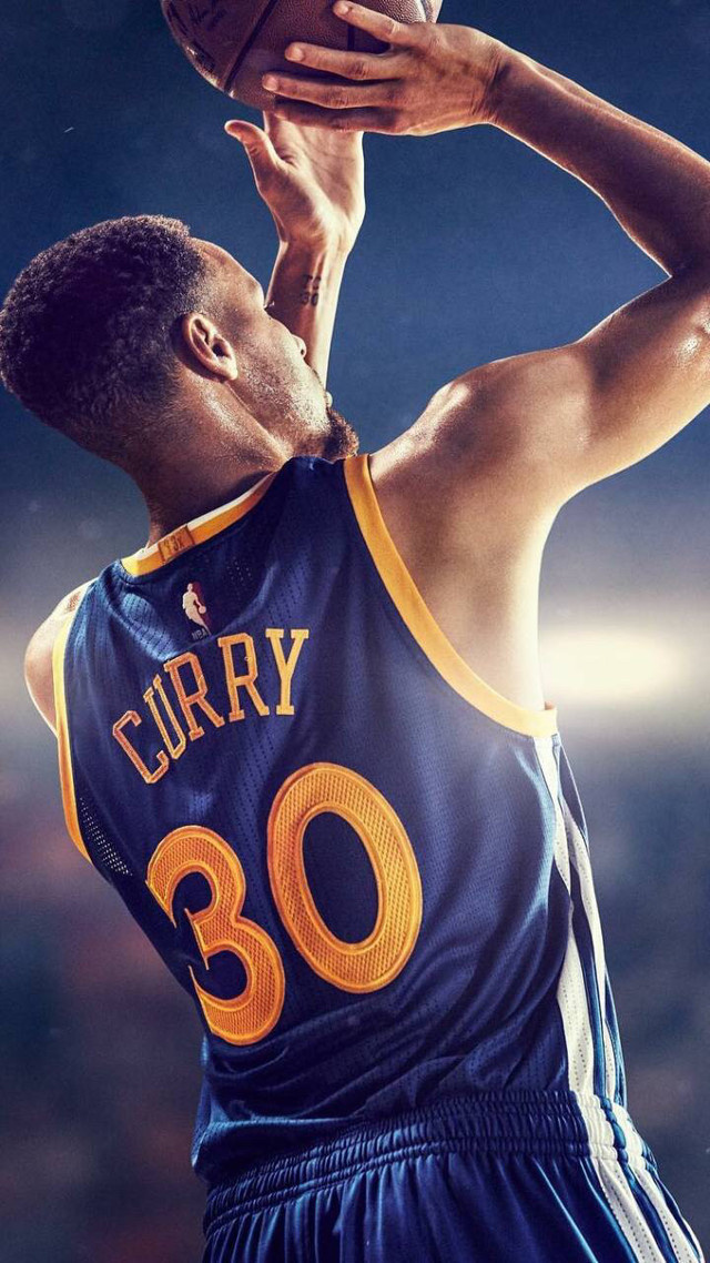 2600万合同且愿换任何筹码！机遇砸到湖人，这就能甩掉范德比尔特了